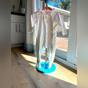 Chloé white footie with pastel embroidered trim. Size 9 months.